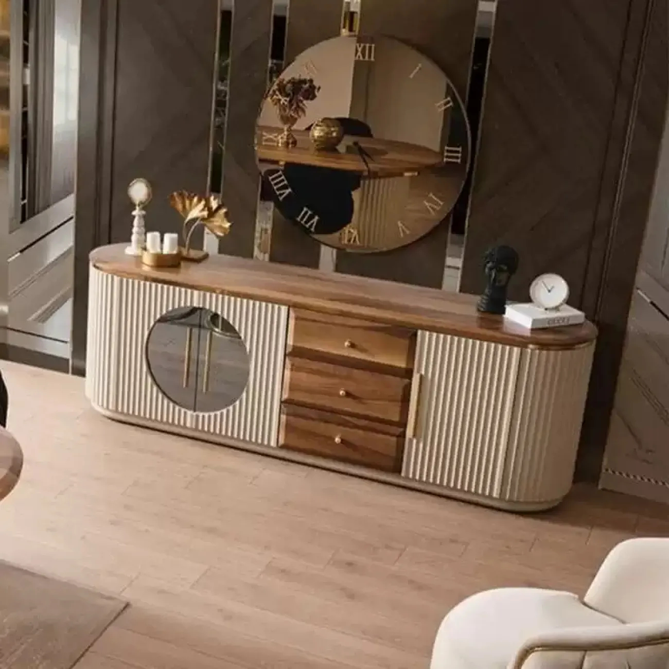 Роскошный сервант Milio от Linko из дерева SV39173-32 Роскошный сервант Milio от Linko из дерева SV39173-32