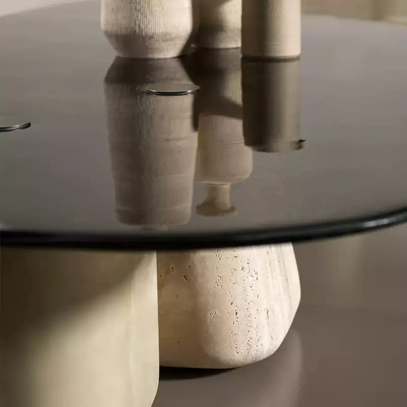 Оригинальный журнальный столик Degas с ножками из дерева и кожи JS39180-32 Оригинальный журнальный столик Degas с ножками из дерева и кожи JS39180-32