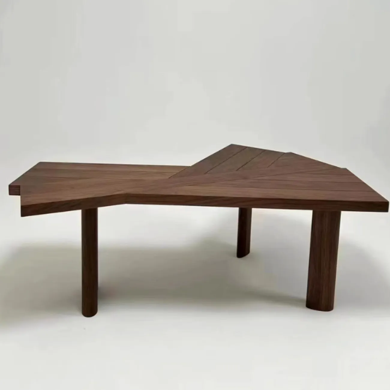 Удобный письменный стол Degas из разных видов дерева PS39181-32