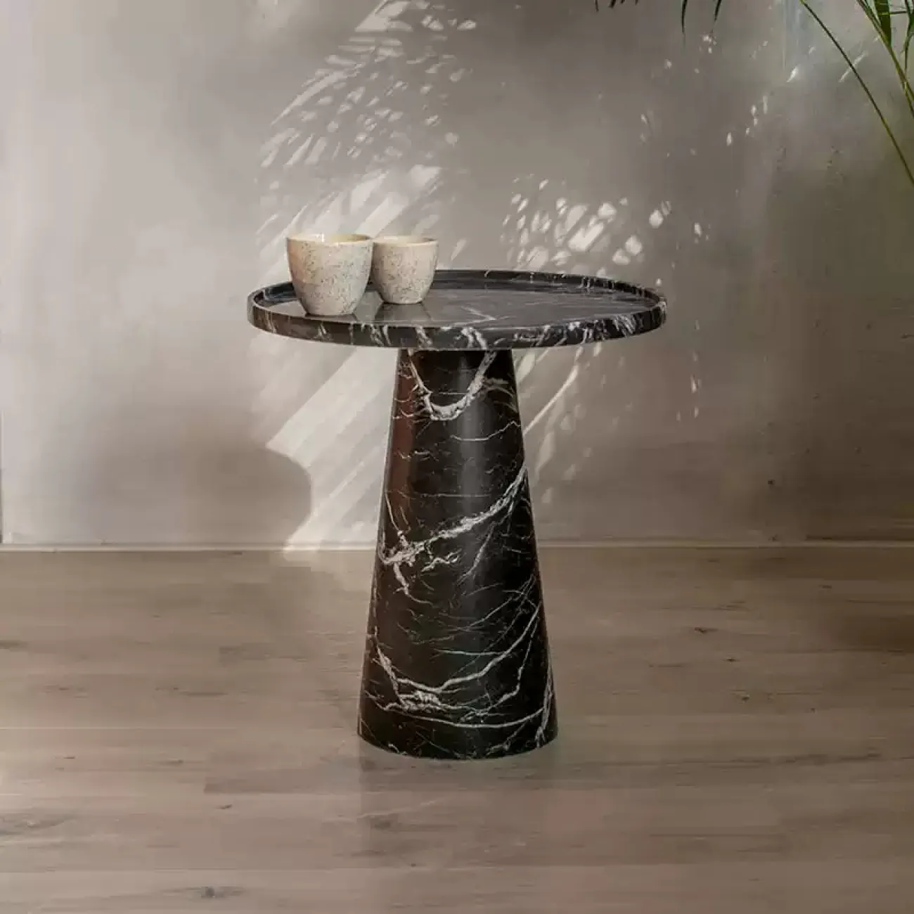  Лаконичный журнальный столик Mutto из мрамора JS39206-32