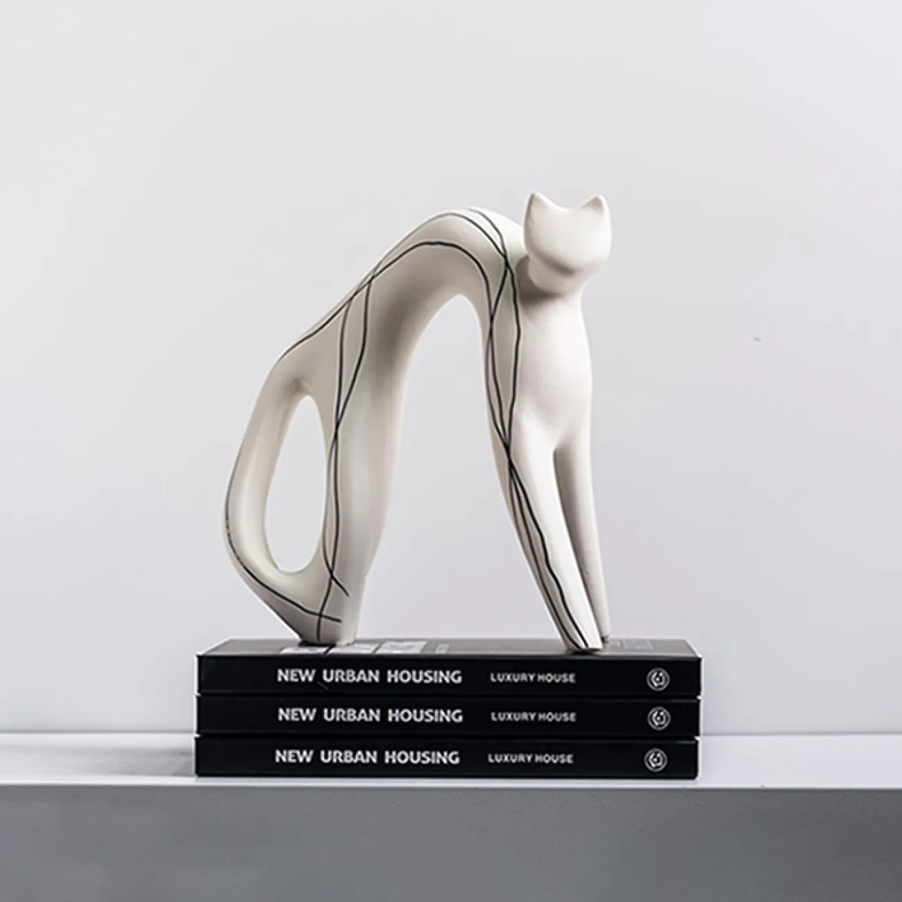 Изящная статуэтка "Кошечка" Dunni из смолы SK39214-32