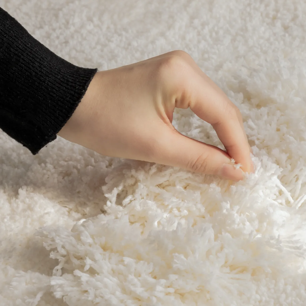 Круглый ковёр ART Design ручной работы из молочного шёлка KV39218-32