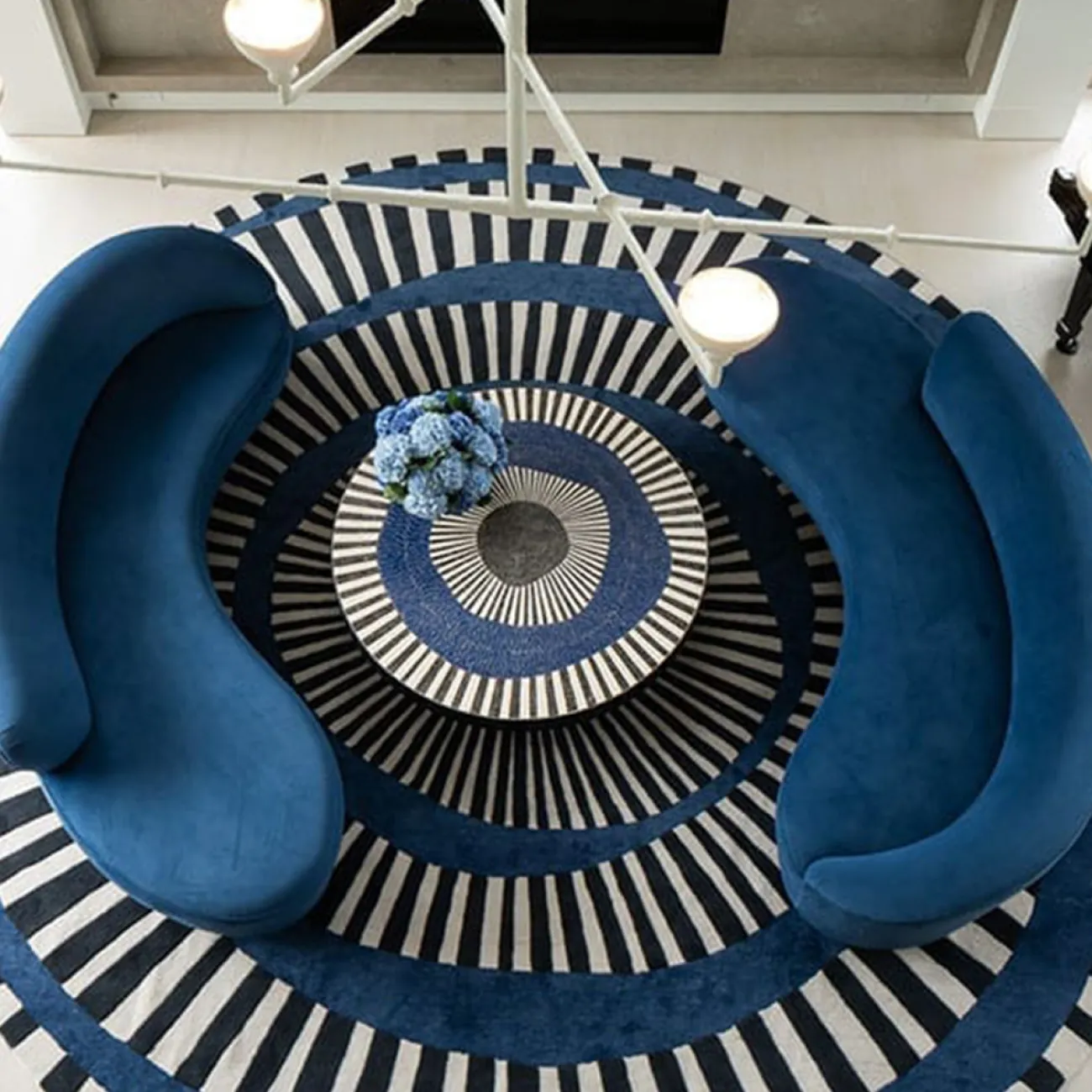 Круглый ковёр ART Design ручной работы из шерсти и мононити KV39219-32