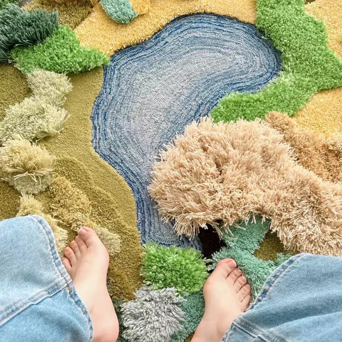 Оригинальный ковёр "Мох" ART Design из молочного шёлка KV39222-32