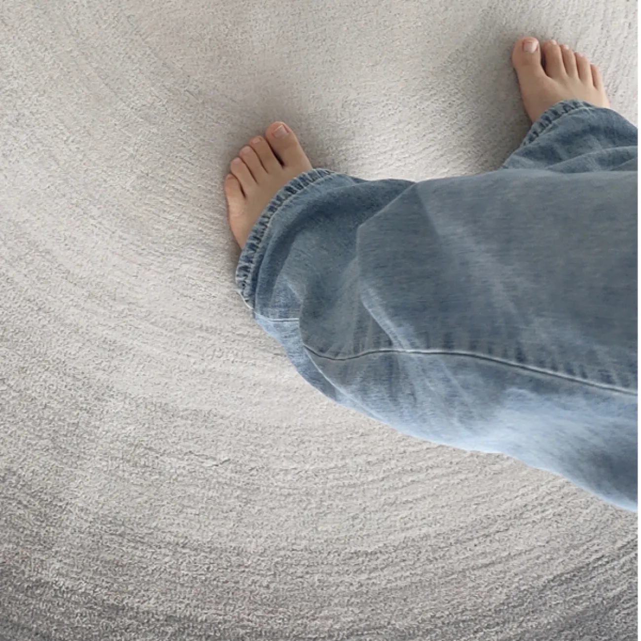 Практичный ковёр  ART Design ручной работы из шерсти или мононити KV39224-32