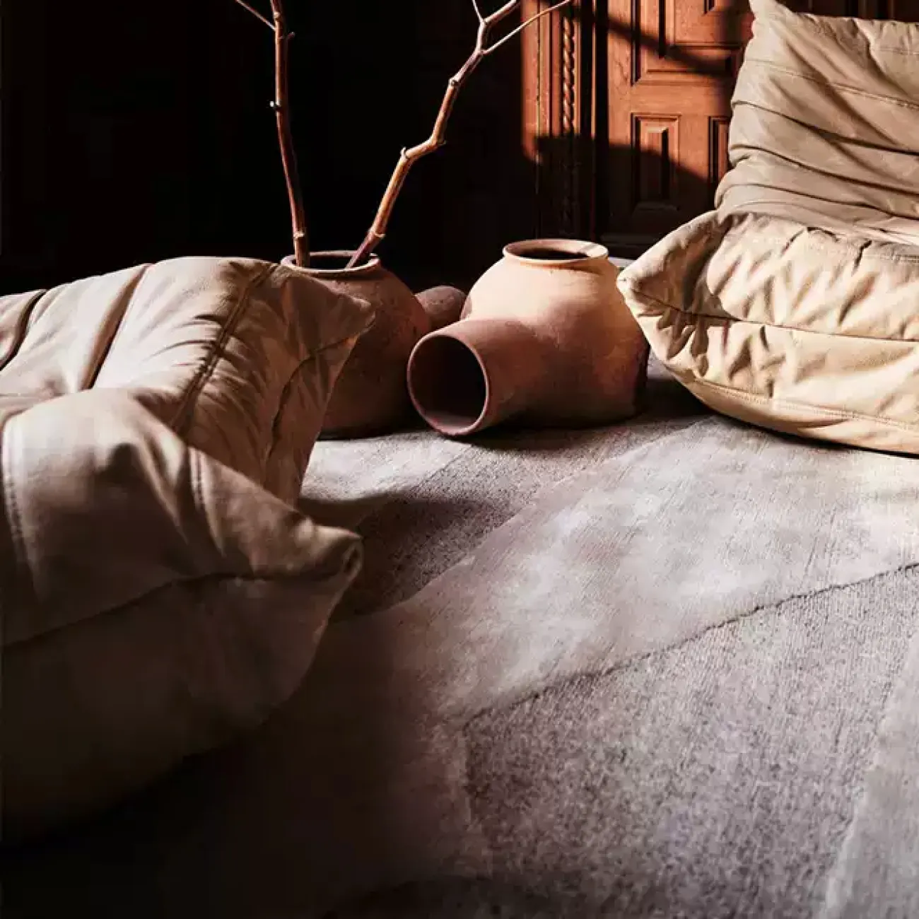 Абстрактный ковёр ART Design ручной работы из шерсти и шёлка KV39228-32