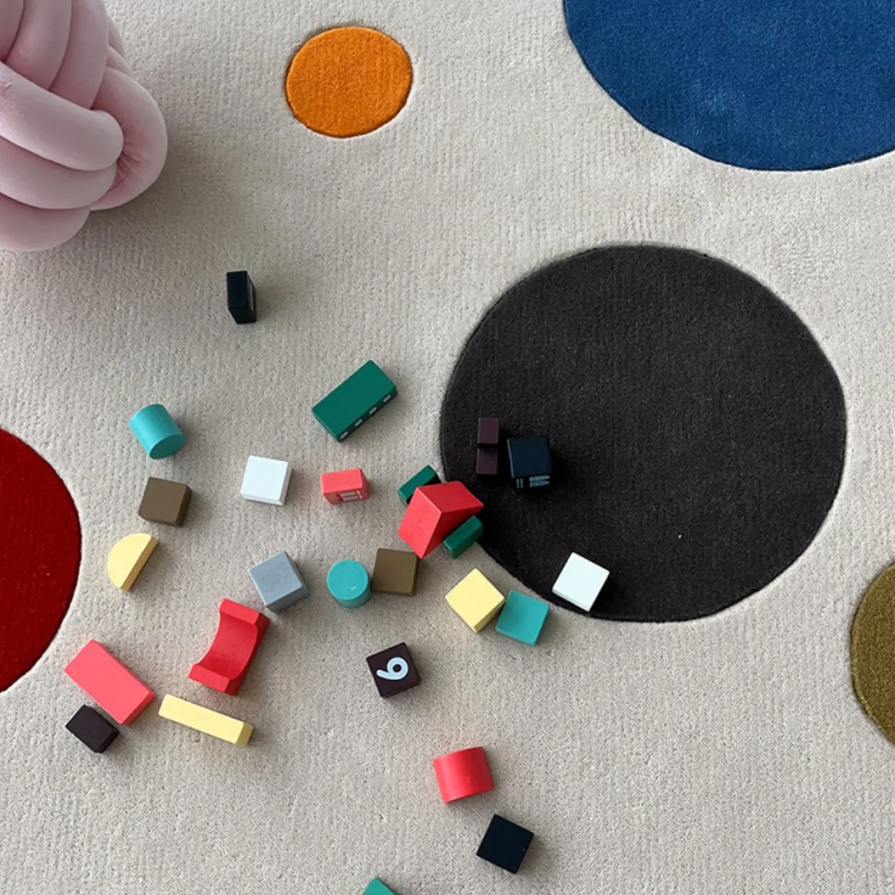 Круглый ковёр  ART Design ручной работы из шерсти KV39230-32