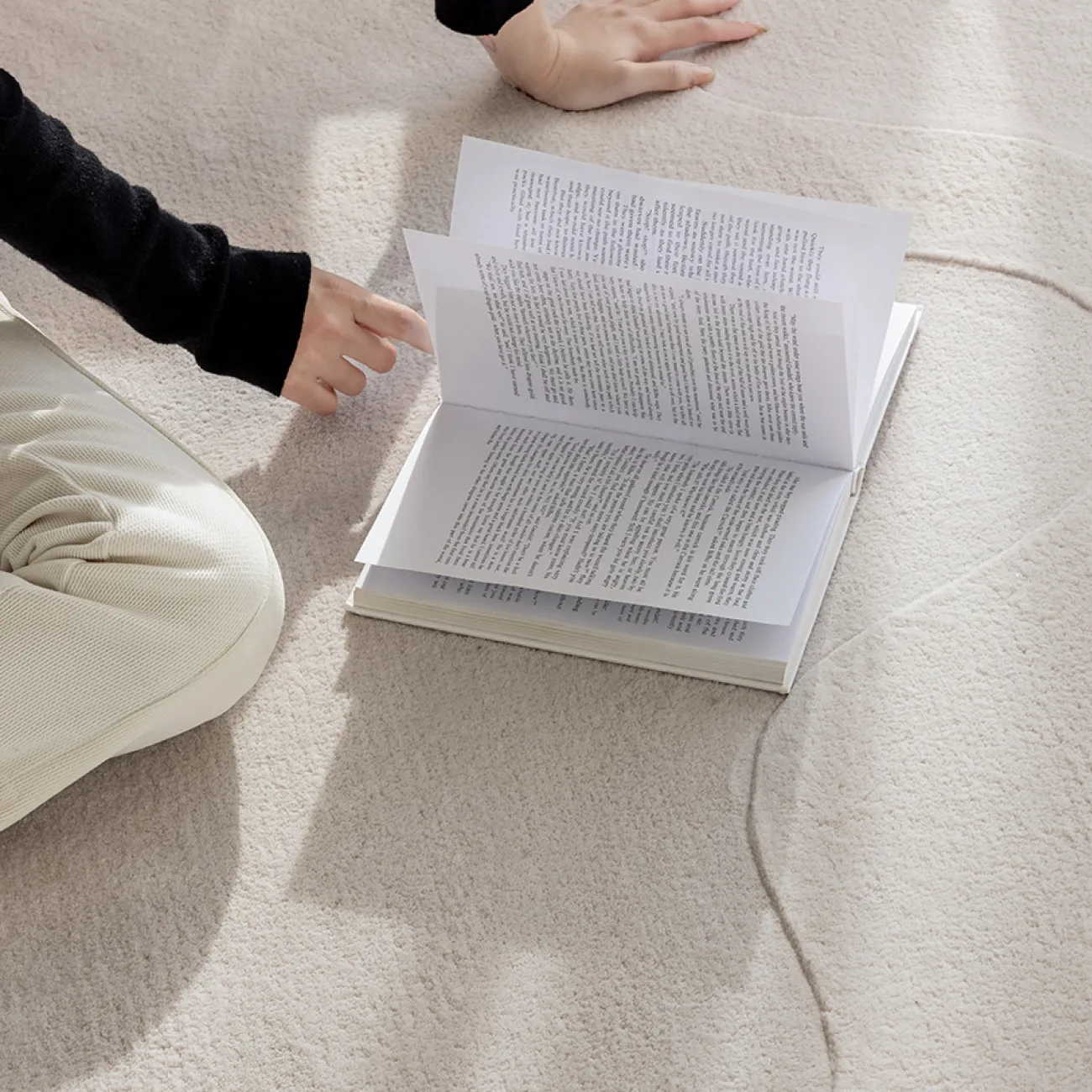 Тёплый ковёр ART Design ручной работы из мононити KV39237-32