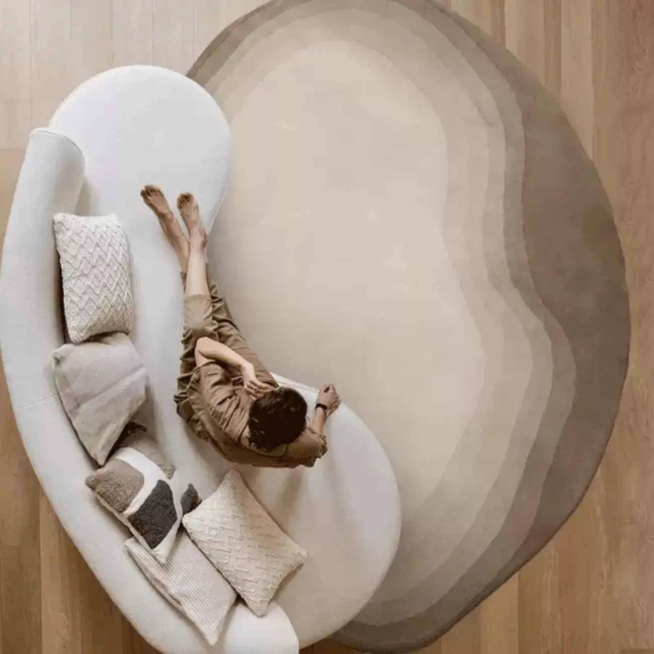 Удобный ковёр ART Design ручной работы из шерсти KV39240-32