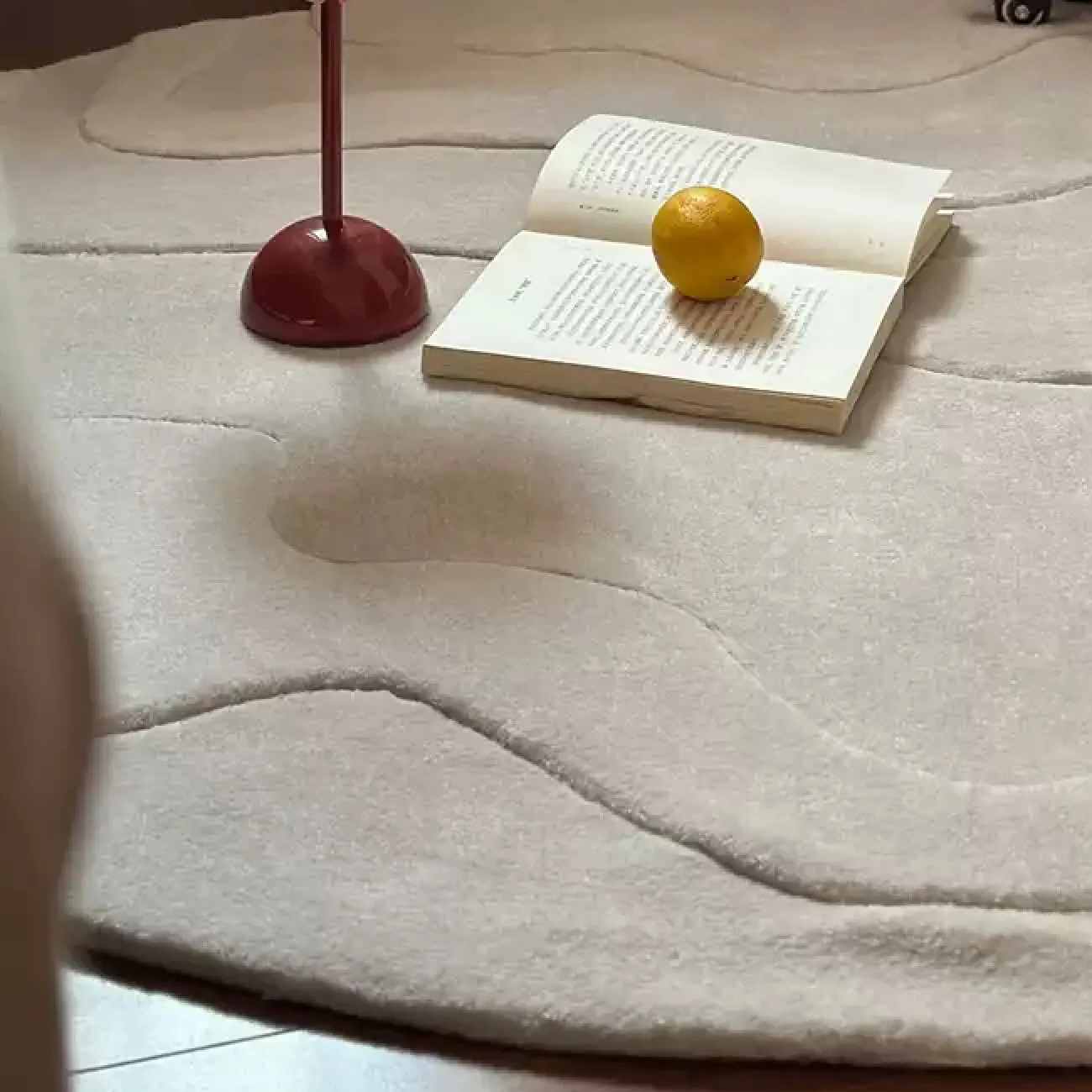 Круглый ковёр ART Design ручной работы из мононити KV39246-32 Круглый ковёр ART Design ручной работы из мононити KV39246-32