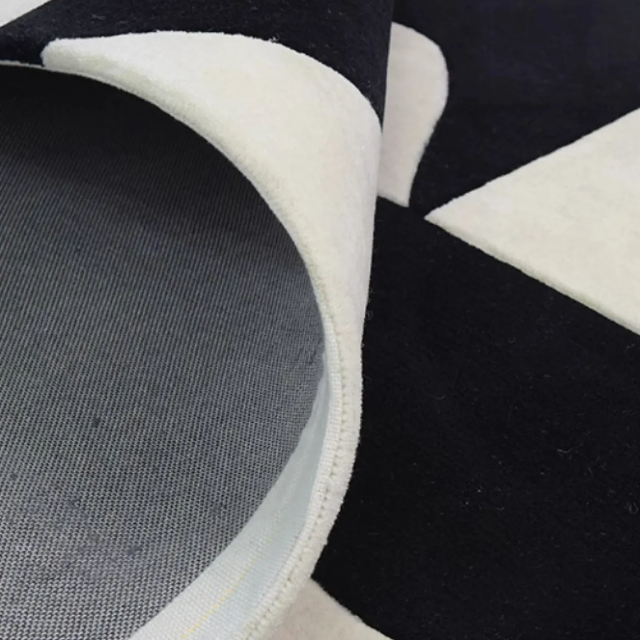 Дизайнерский ковёр ART Design из шерсти KV39284-32