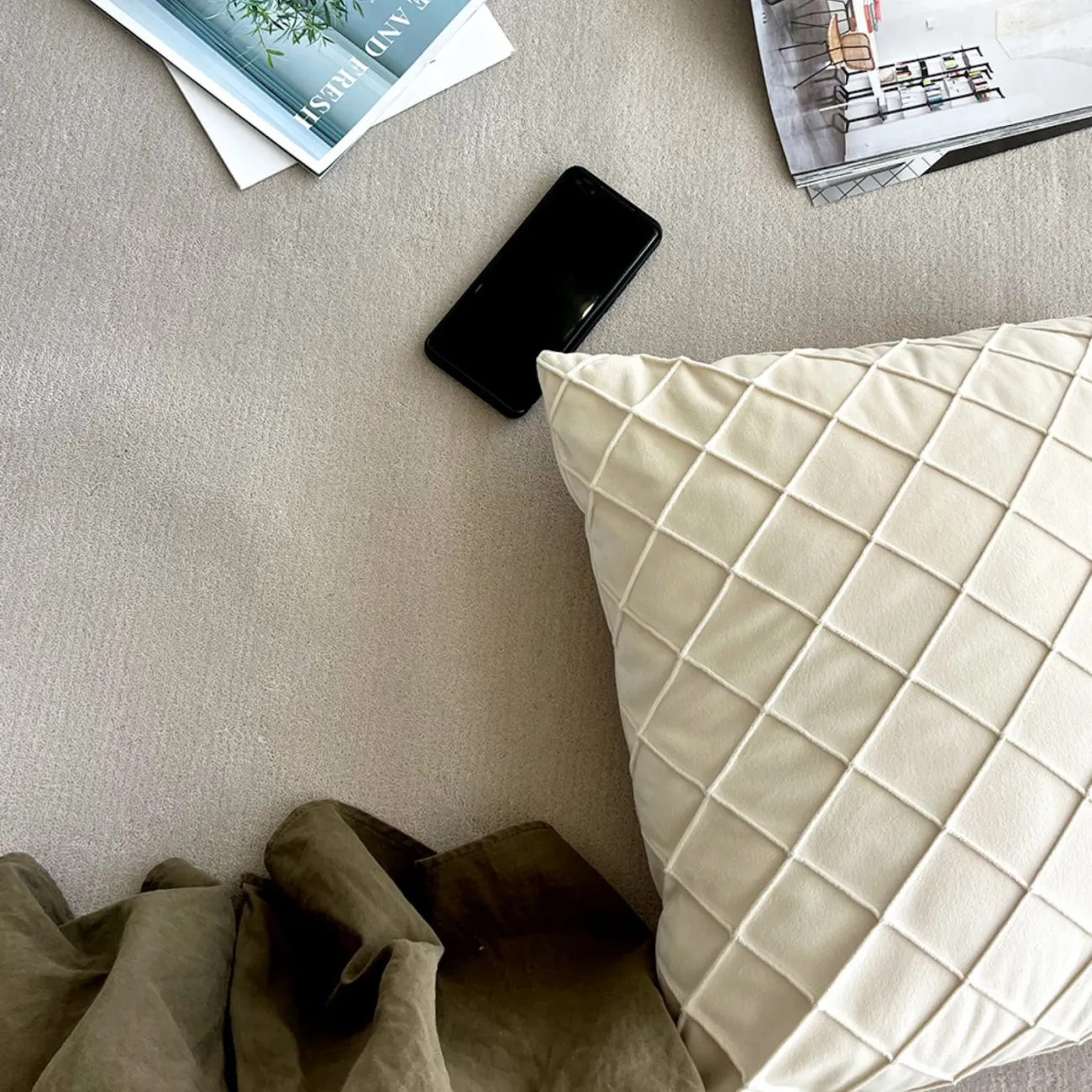 Тёплый ковёр ART Design из шерсти KV39285-32