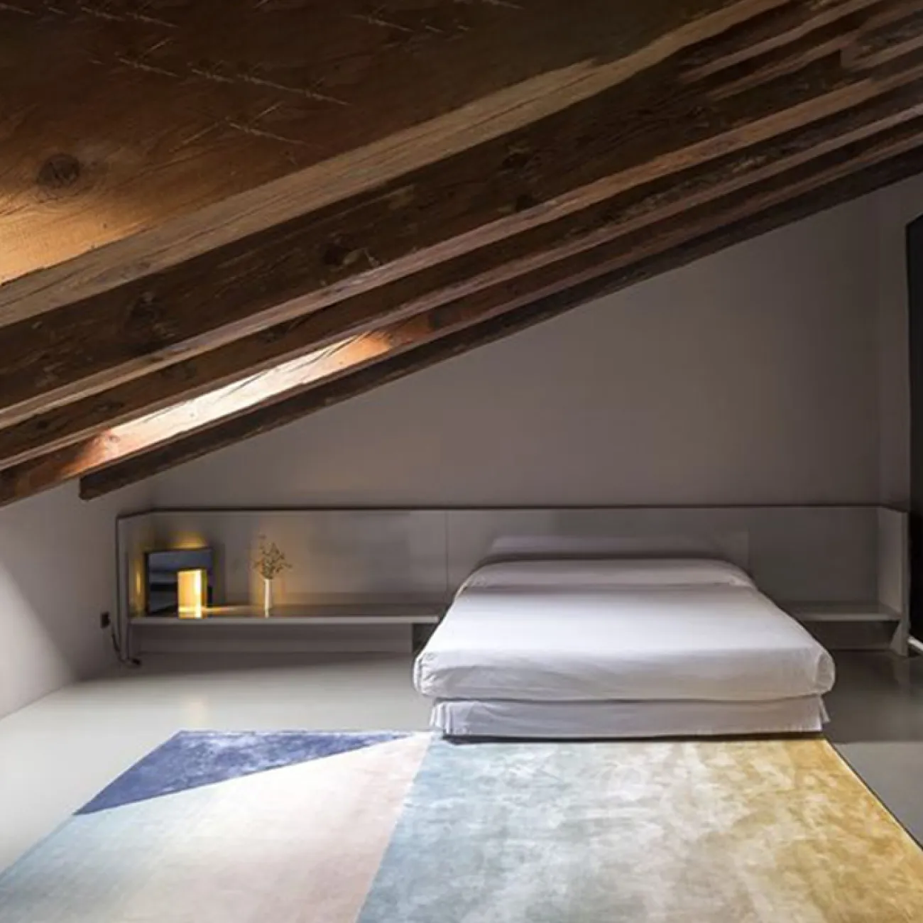 Оригинальный ковёр ART Design из шерсти KV39302-32