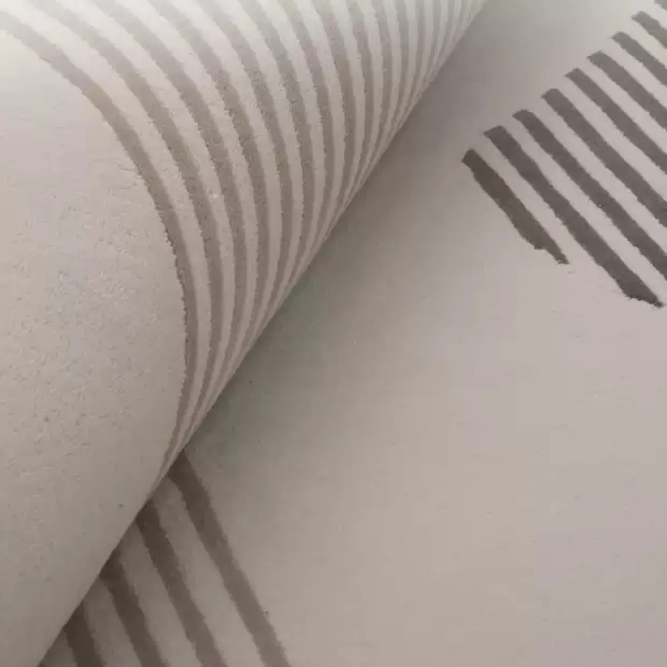 Практичный ковёр ART Design из шерсти KV39330-32 Практичный ковёр ART Design из шерсти KV39330-32