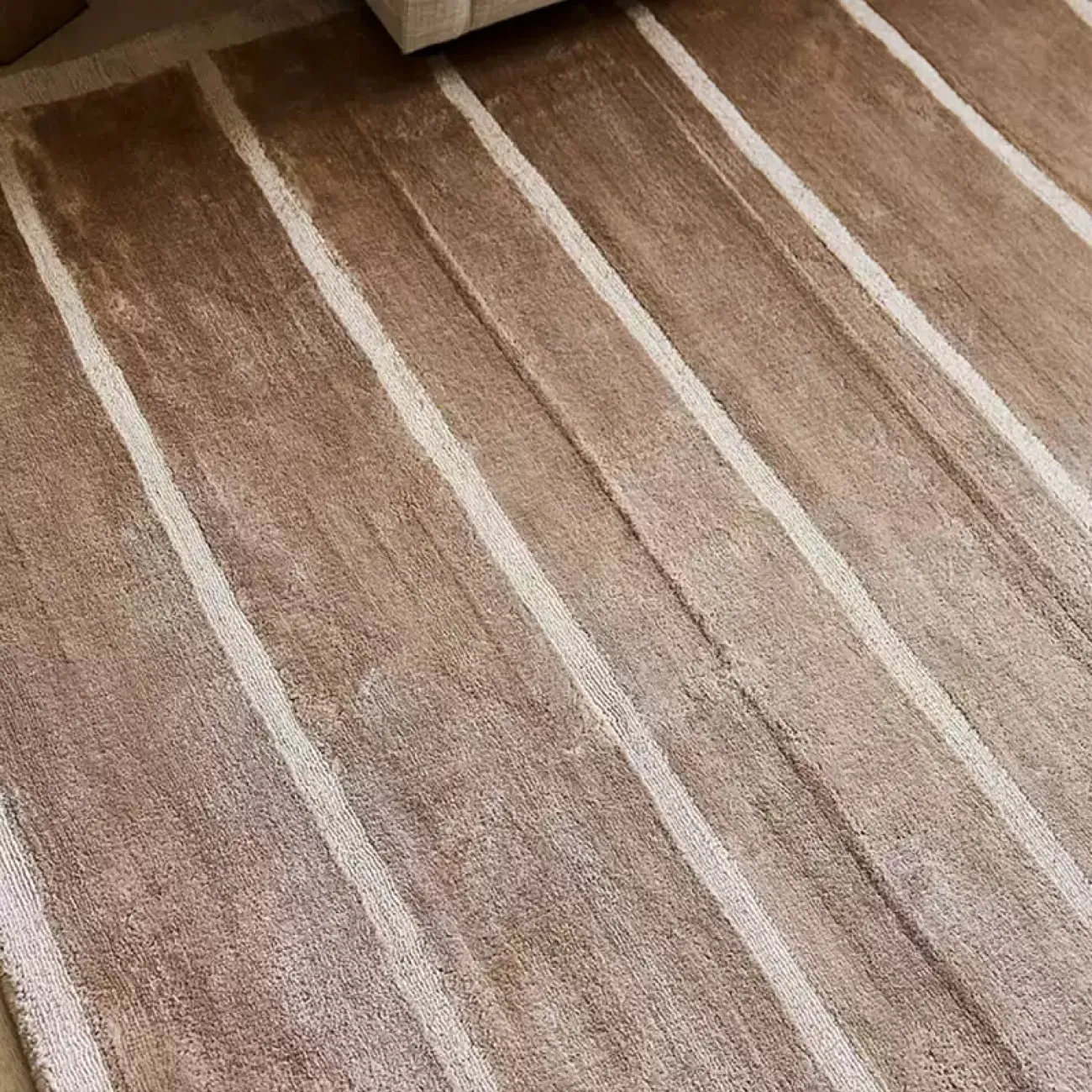 Шелковый ковёр ART Design из бамбука KV39361-32