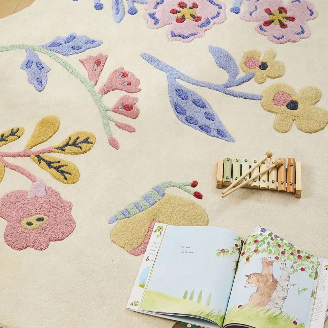 Ковёр в детскую комнату ART Design из премиальной шерсти KV39378-32