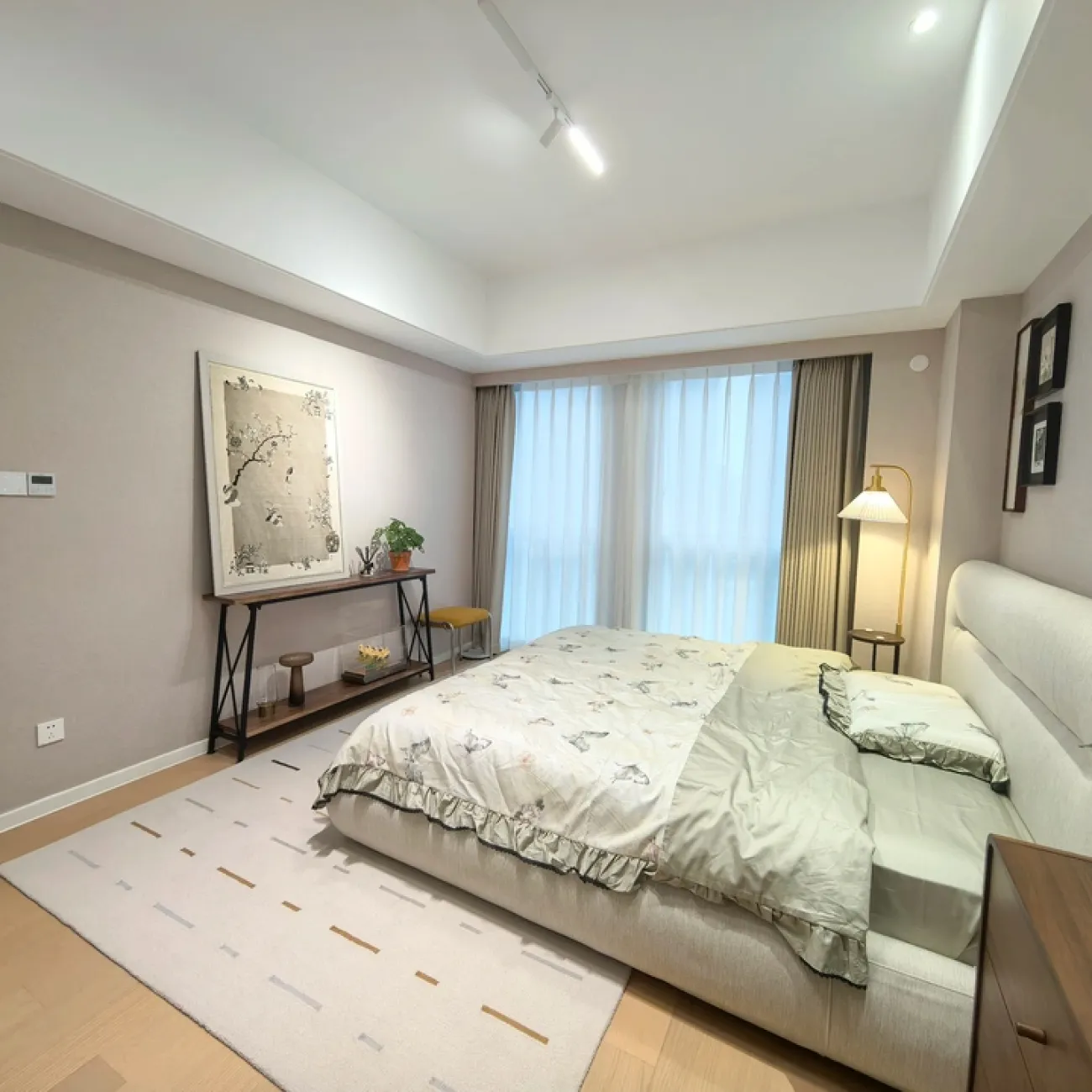 Тёплый ковёр ART Design из премиальной шерсти KV39380-32