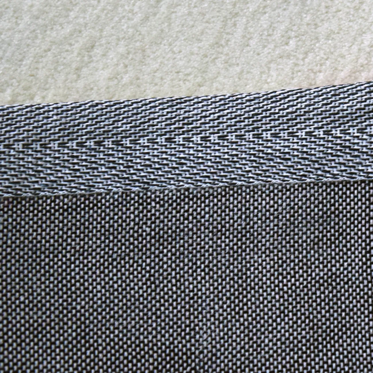 Однотонный ковёр ART Design из шерсти KV39396-32