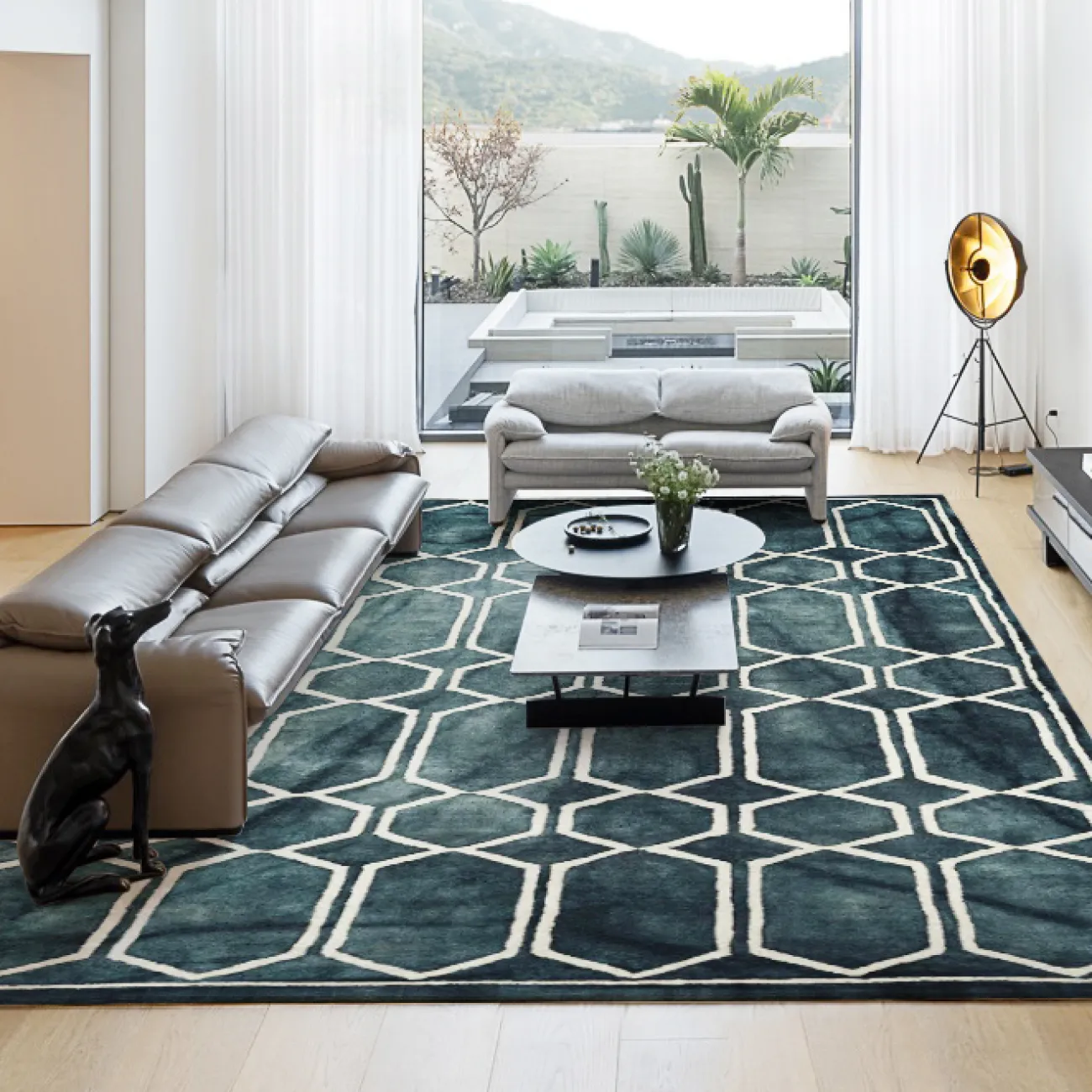 Роскошный ковёр ART Design из тенселя KV39416-32