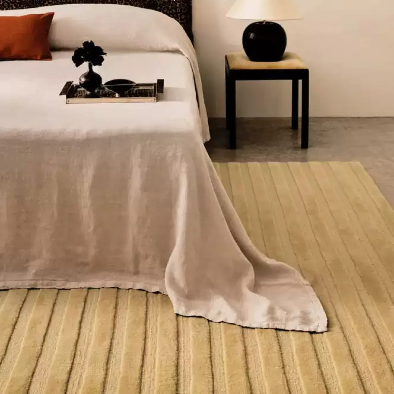 Однотонный ковёр ART Design из шерсти KV39420-32