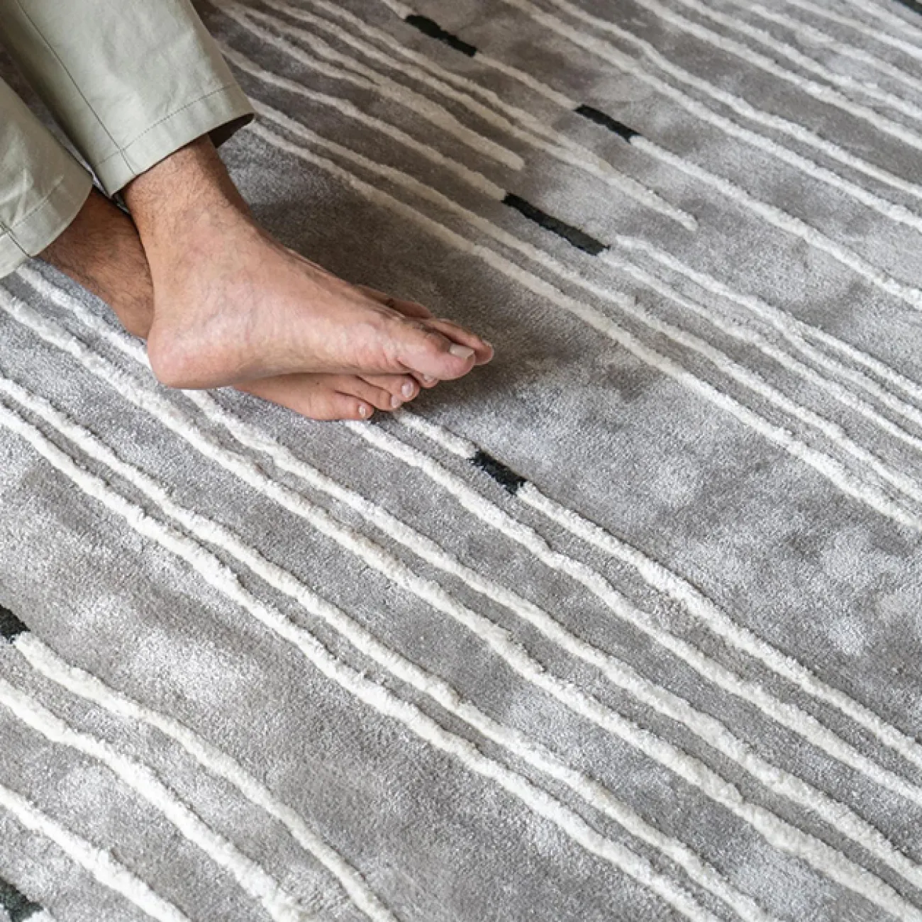 Тёплый ковёр ART Design из лиоцелла KV39421-32