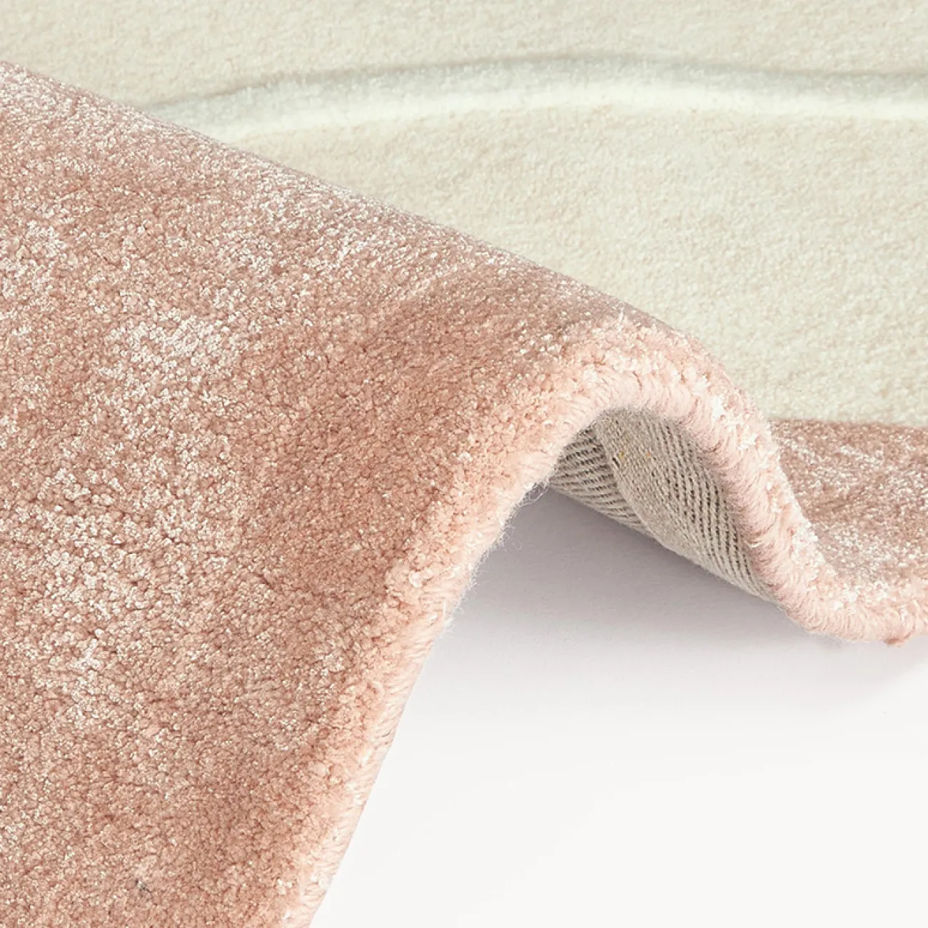 Оригинальный ковёр ART Design из тенселя KV39445-32