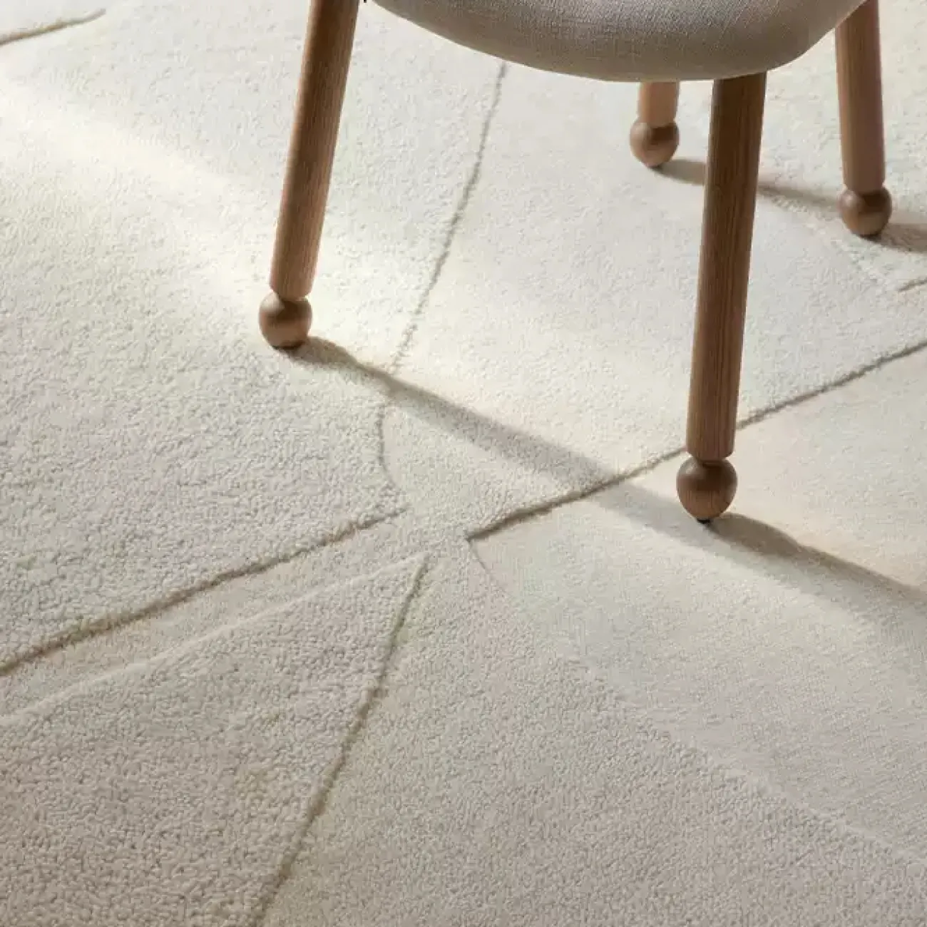 Роскошный ковёр ART Design из премиальной шерсти KV39451-32