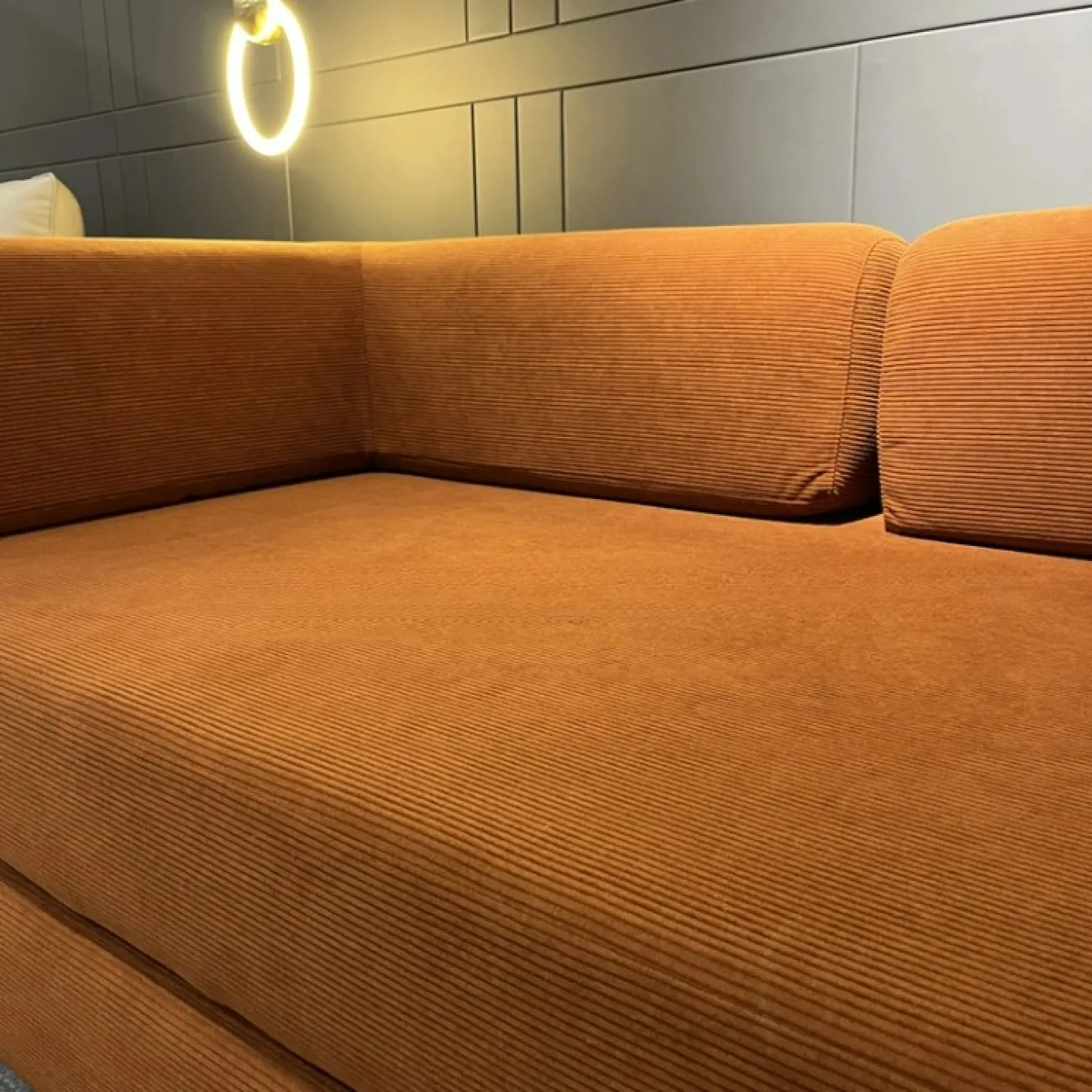 Роскошный бескаркасный диван Simon Compress с обивкой из вельвета KV39454-32 Роскошный бескаркасный диван Simon Compress с обивкой из вельвета KV39454-32