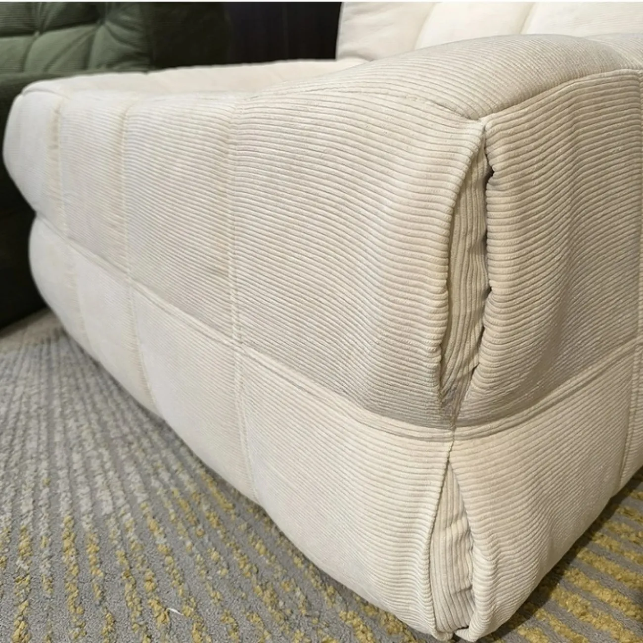 Роскошный бескаркасный диван Simon Compress с обивкой из вельвета DV39456-32 Роскошный бескаркасный диван Simon Compress с обивкой из вельвета DV39456-32