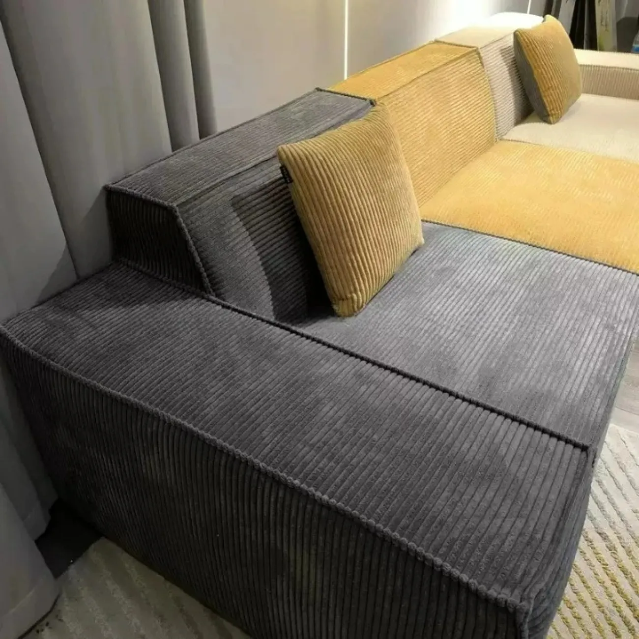 Модульный бескаркасный диван Simon Compress с чехлом из вельвета DV39459-32