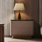 Элегантная прикроватная тумба Wand с кожаной обивкой TB39469-32