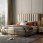 Роскошная двухспальная кровать Wand с кожаной обивкой KR39472-32