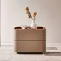 Элегантная прикроватная тумба Wand с кожаной обивкой TB39479-32