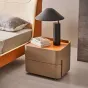 Элегантная прикроватная тумба Wand с кожаной обивкой TB39479-32