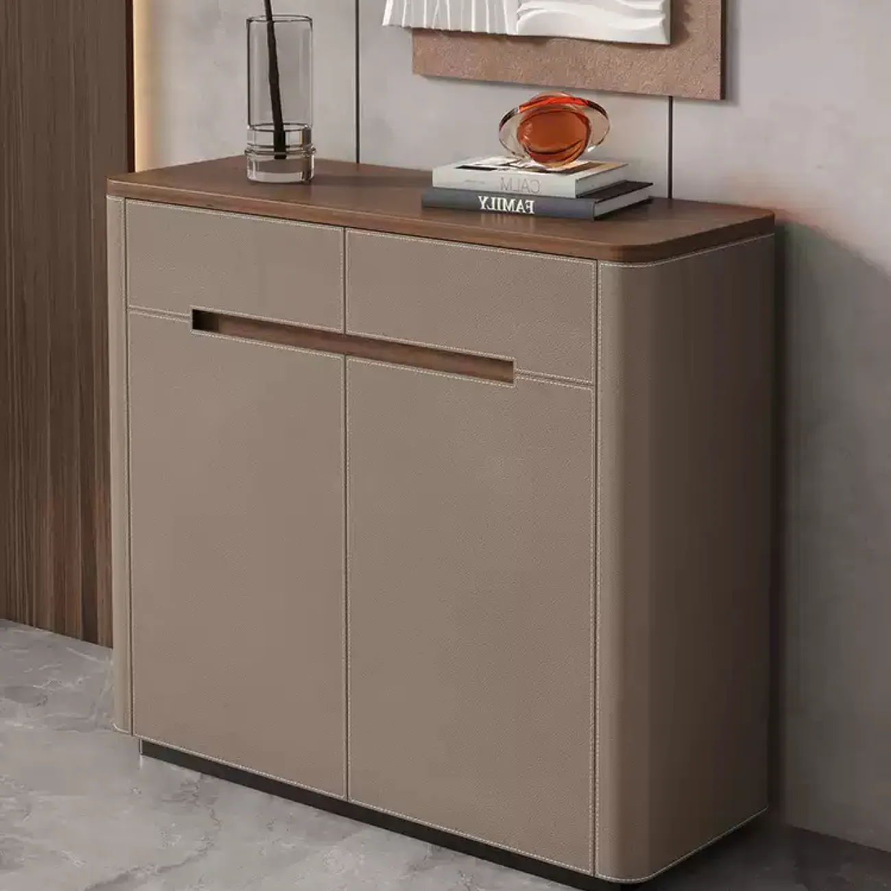 Практичный комод Wand обитый кожей KD39485-32