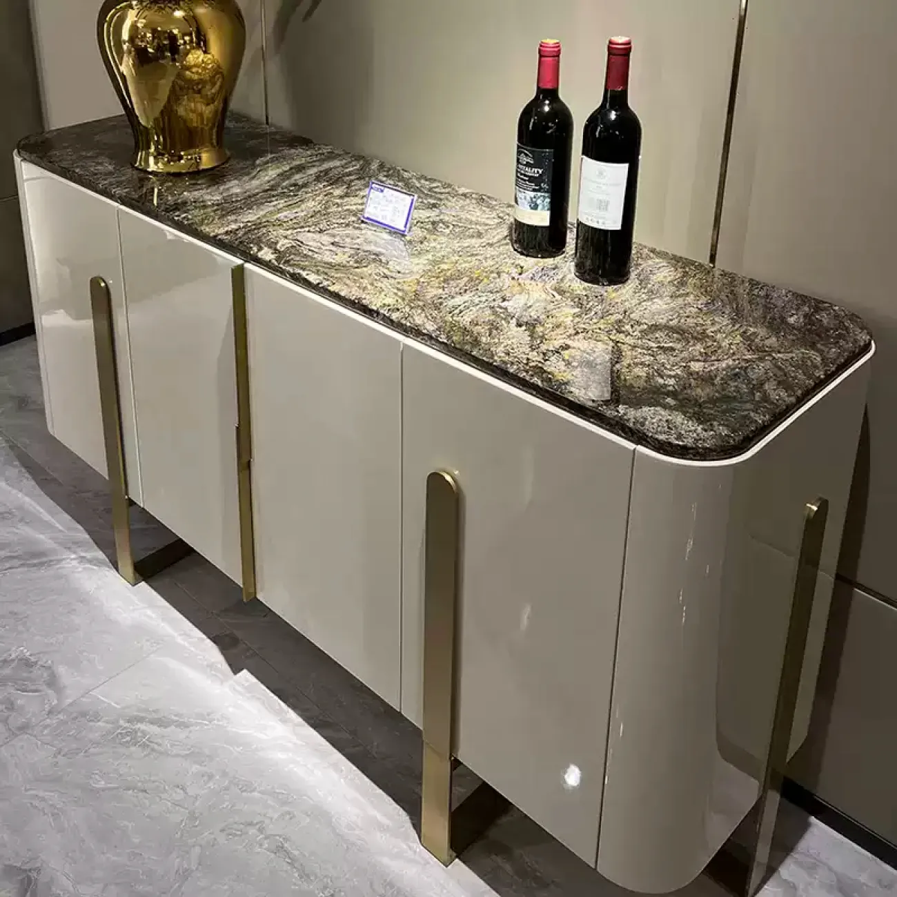 Роскошный комод Wand со столешницами на выбор KD39524-32