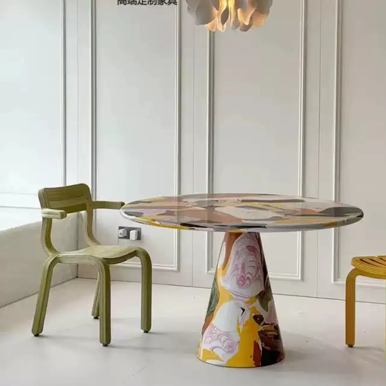 Дизайнерский журнальный столик Wand из стеклопластика JS39526-32