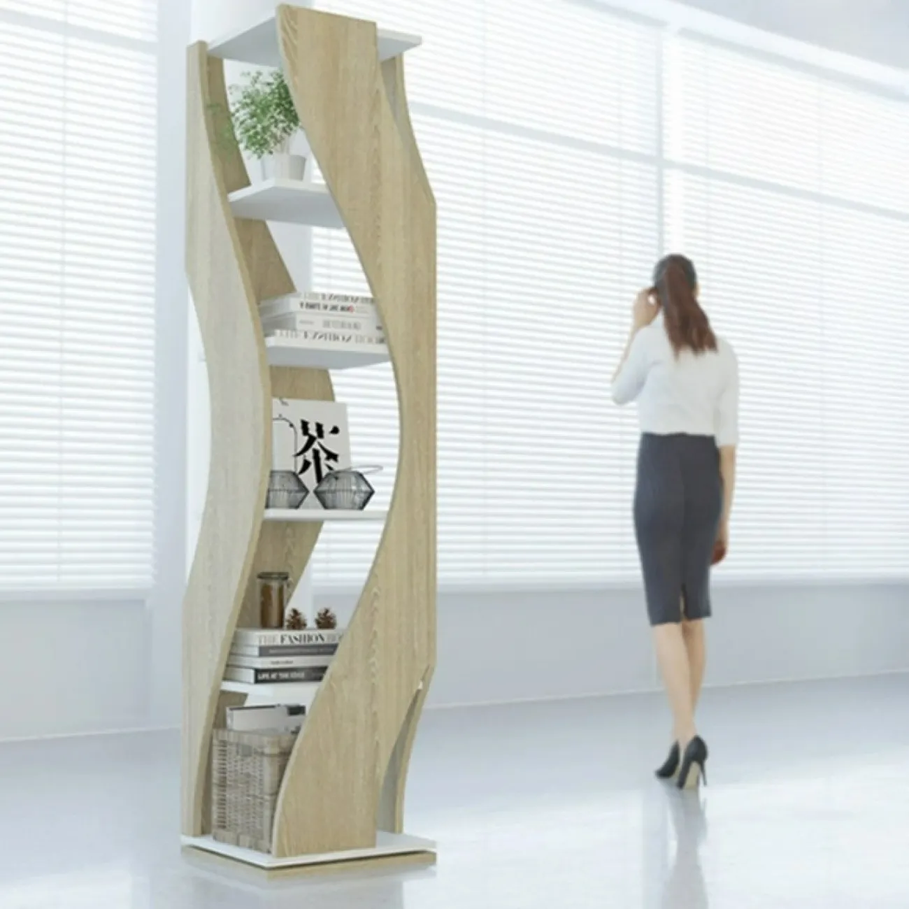 Дизайнерская книжная полка Wand из дерева KP39534-32