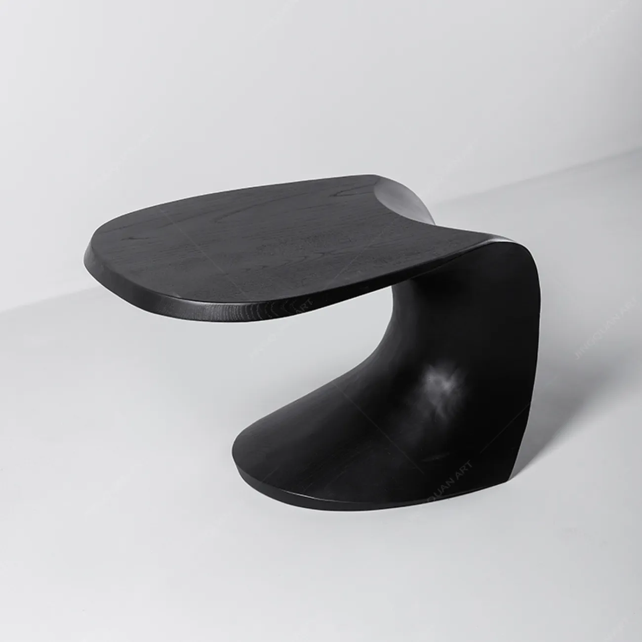 Оригинальный журнальный столик Minicum из дерева JS39561-32