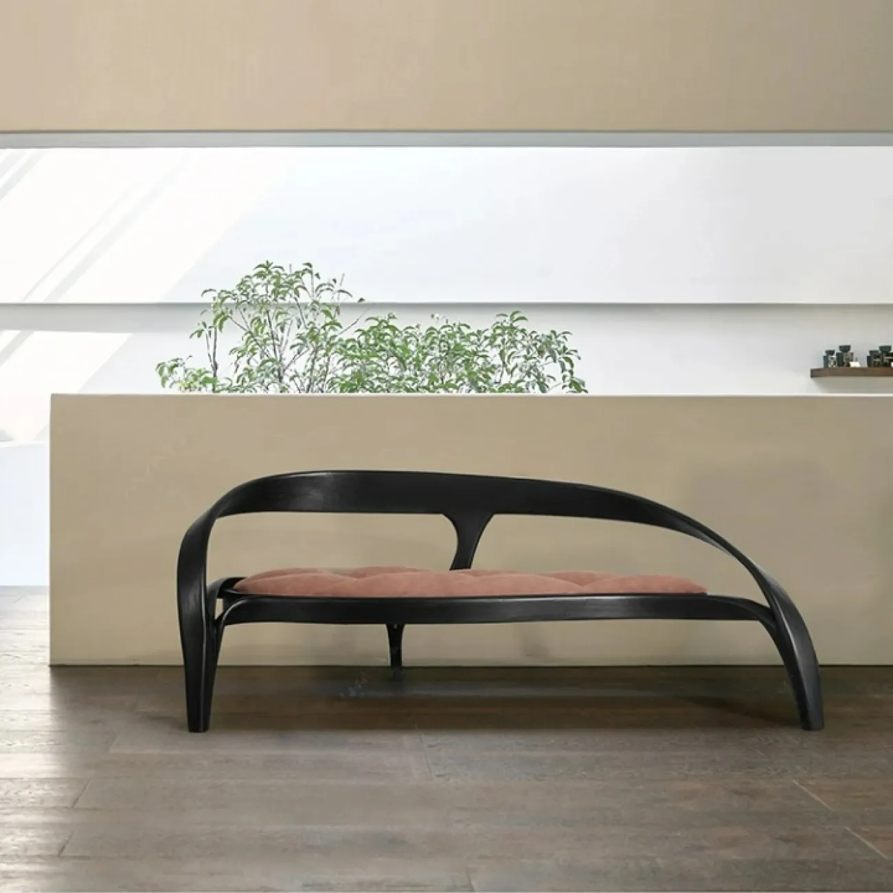 Элегантный диван-скамья Minicum из ясеня и кожи DV39566-32