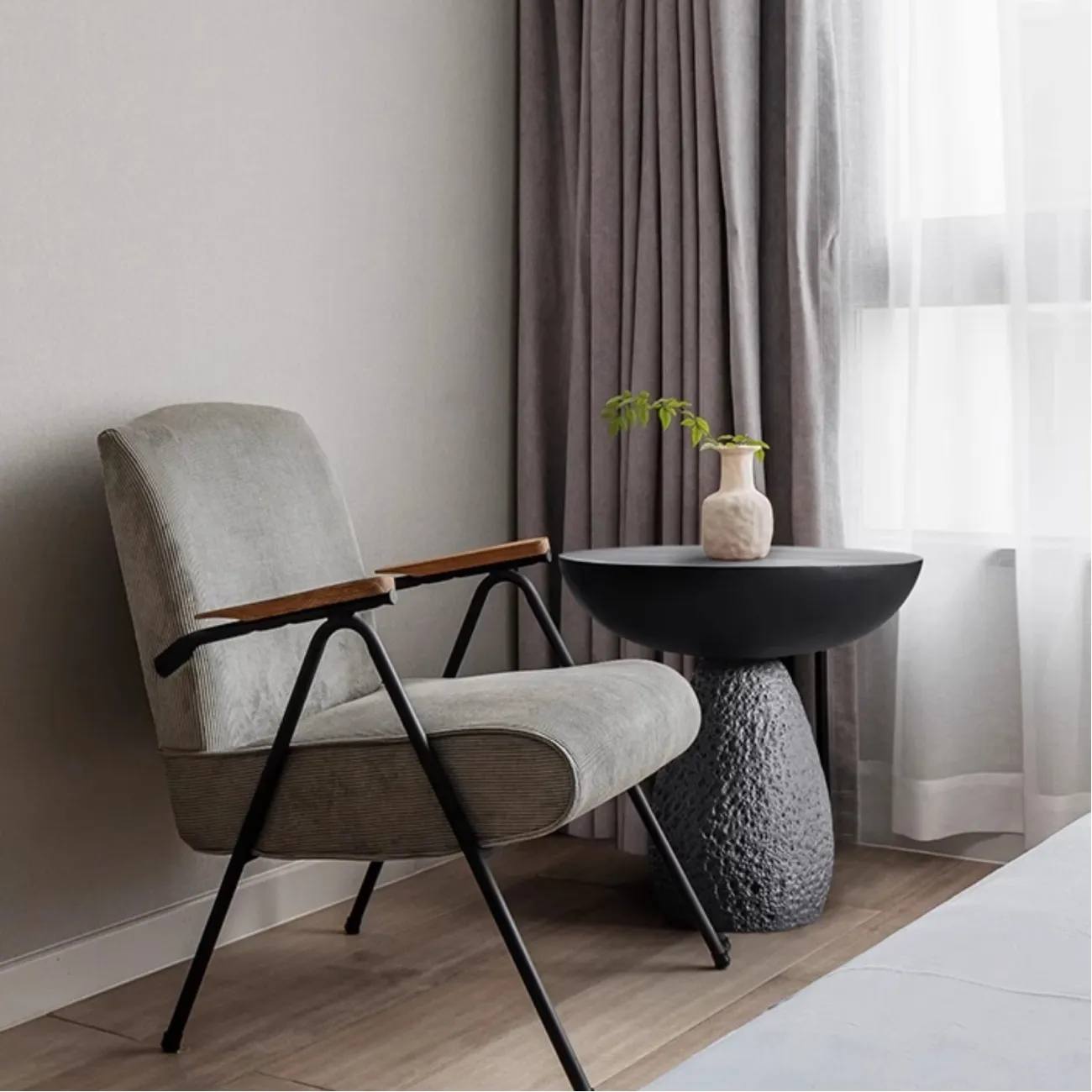 Оригинальный журнальный столик Minicum из дерева JS39567-32