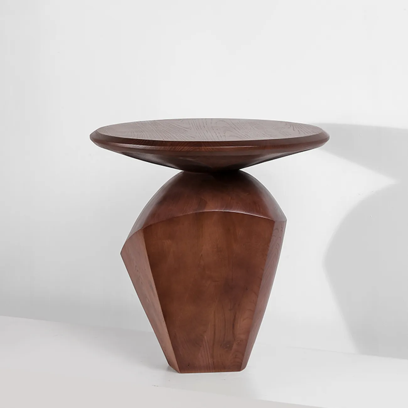 Оригинальный журнальный столик Minicum из дерева JS39573-32