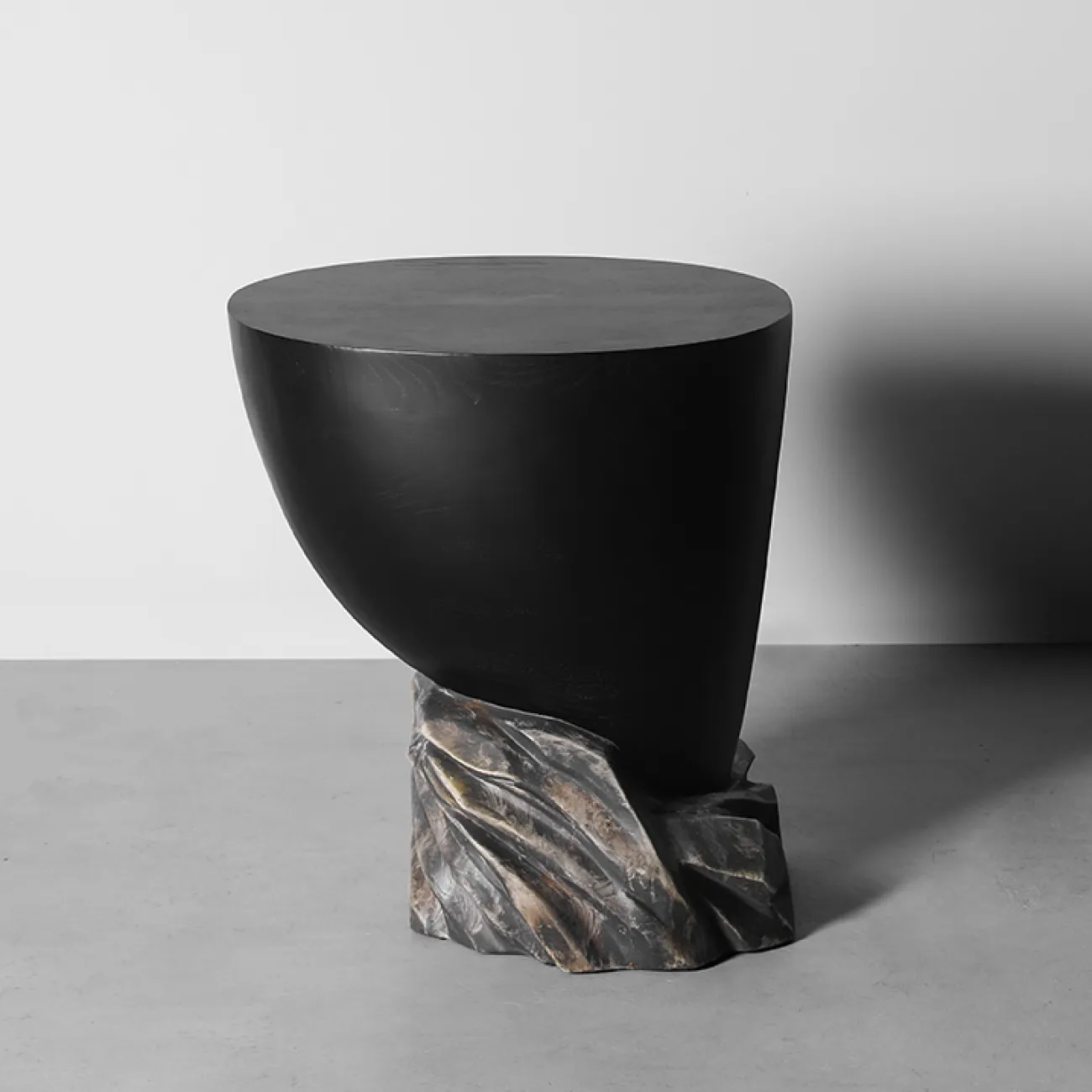 Оригинальный журнальный столик Minicum из дерева JS39575-32