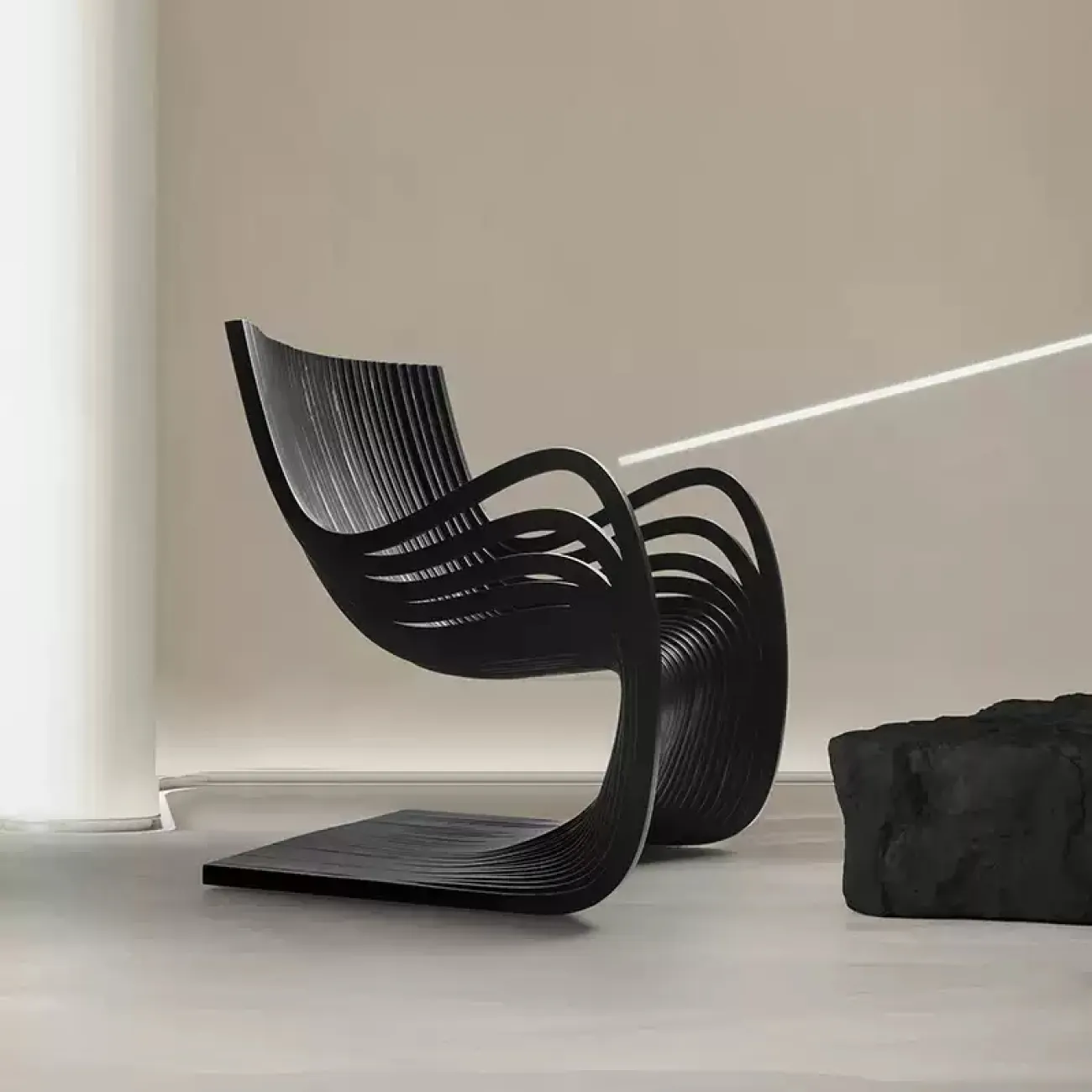 Дизайнерское кресло Minicum из берёзы KR39581-32 Дизайнерское кресло Minicum из берёзы KR39581-32