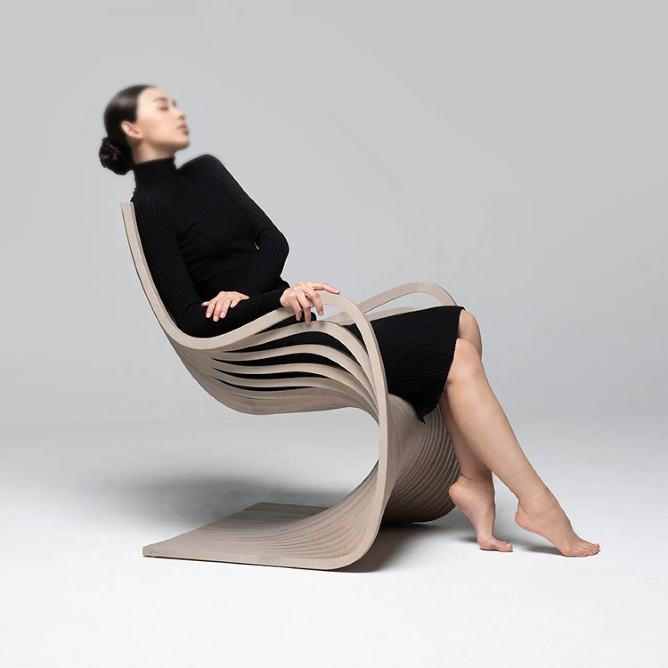 Дизайнерское кресло Minicum из берёзы KR39581-32 Дизайнерское кресло Minicum из берёзы KR39581-32