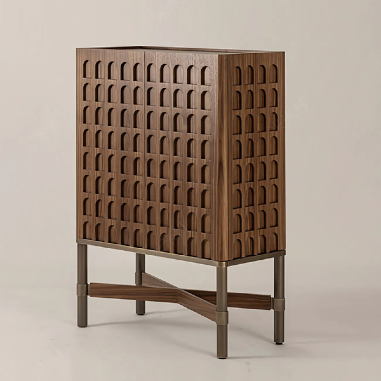 Роскошный сервант Minicum ручной работы из грецкого ореха SV39600-32 Роскошный сервант Minicum ручной работы из грецкого ореха SV39600-32