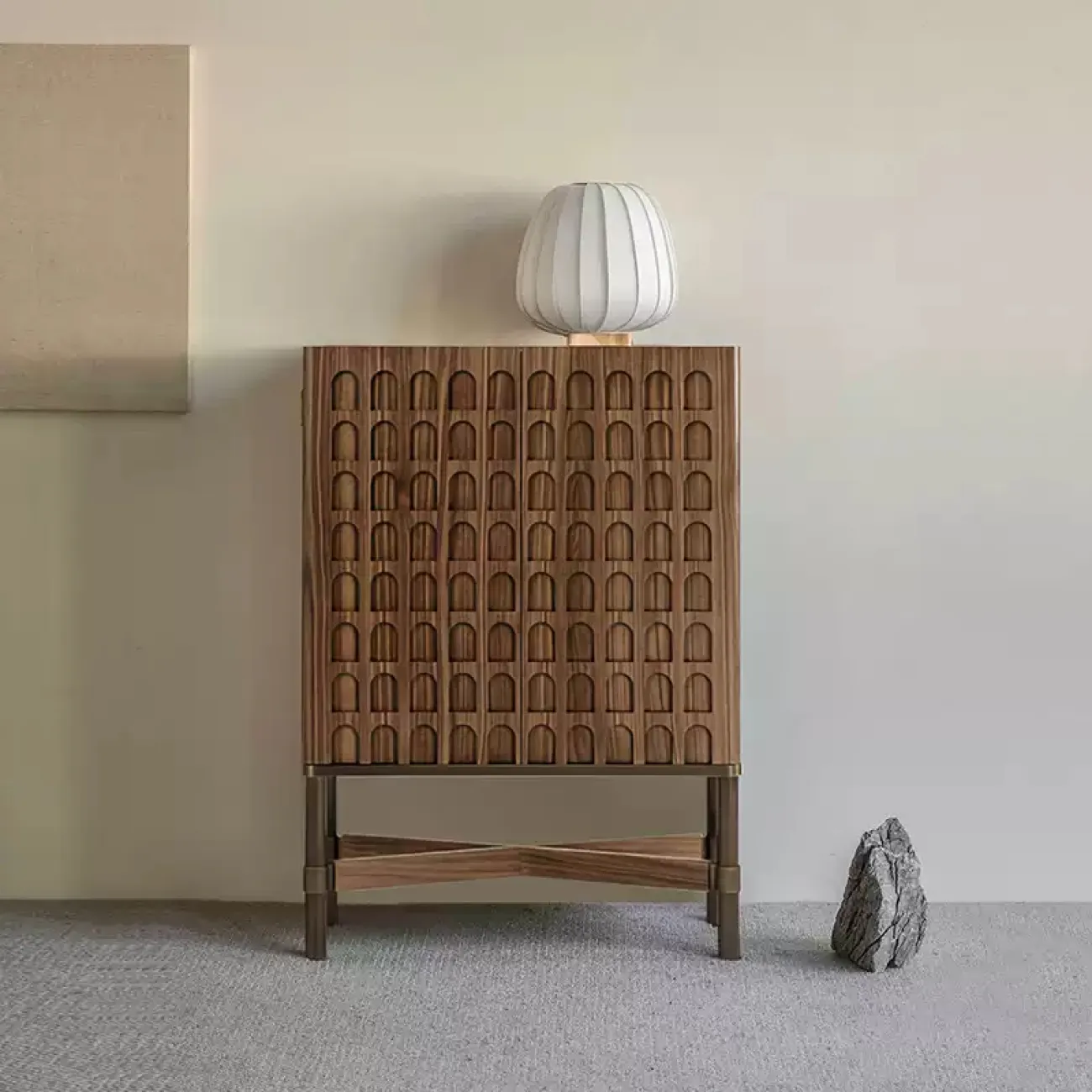 Роскошный сервант Minicum ручной работы из грецкого ореха SV39600-32 Роскошный сервант Minicum ручной работы из грецкого ореха SV39600-32