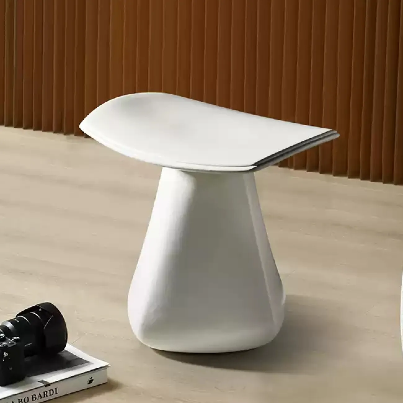 Стильный табурет Minicum ручной работы из дерева TB39626-32