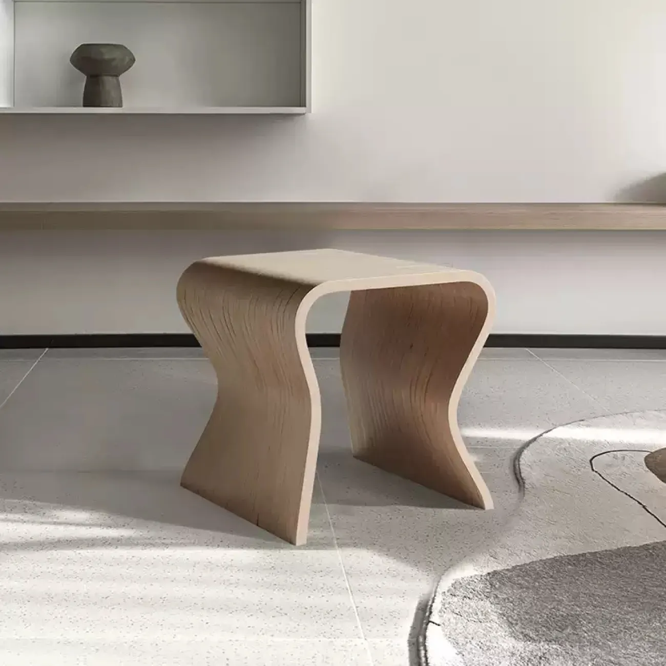 Лаконичный табурет Minicum ручной работы из берёзы TB39632-32