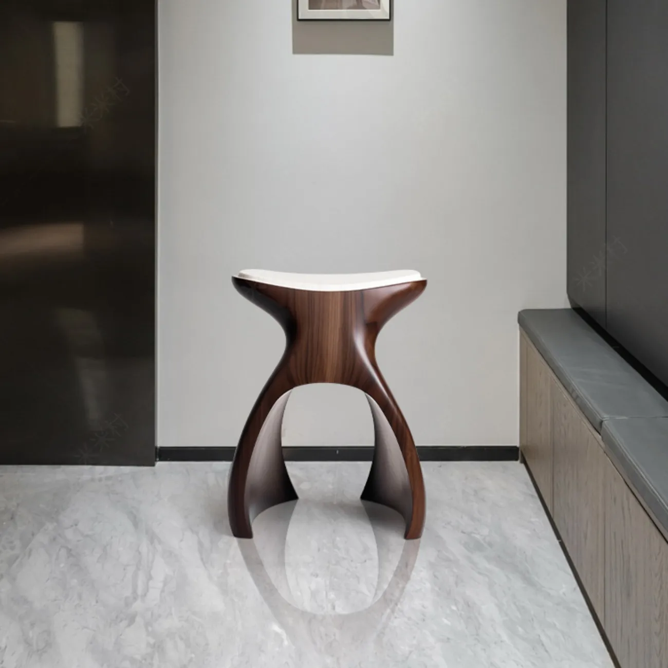 Оригинальный табурет Minicum ручной работы из дерева TB39638-32